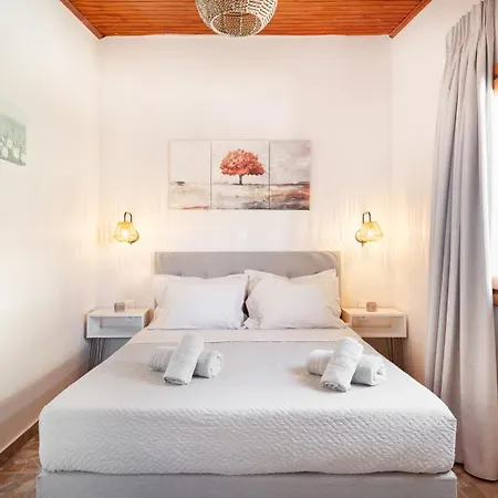 Caldera Close To The Port, Airport & Athens * Rafina (Attica)