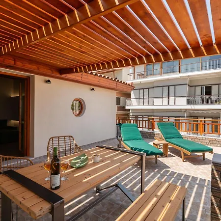 Apartment Caldera Close To The Port, Airport & Athens